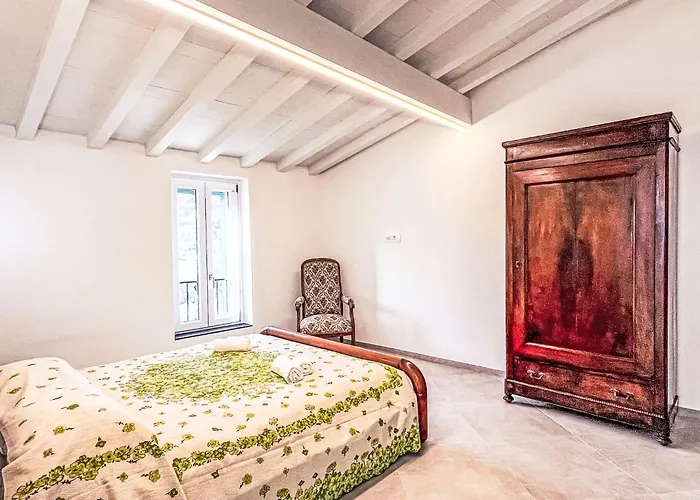 Ca De Ninin De Berna By Interhome * Lingueglietta